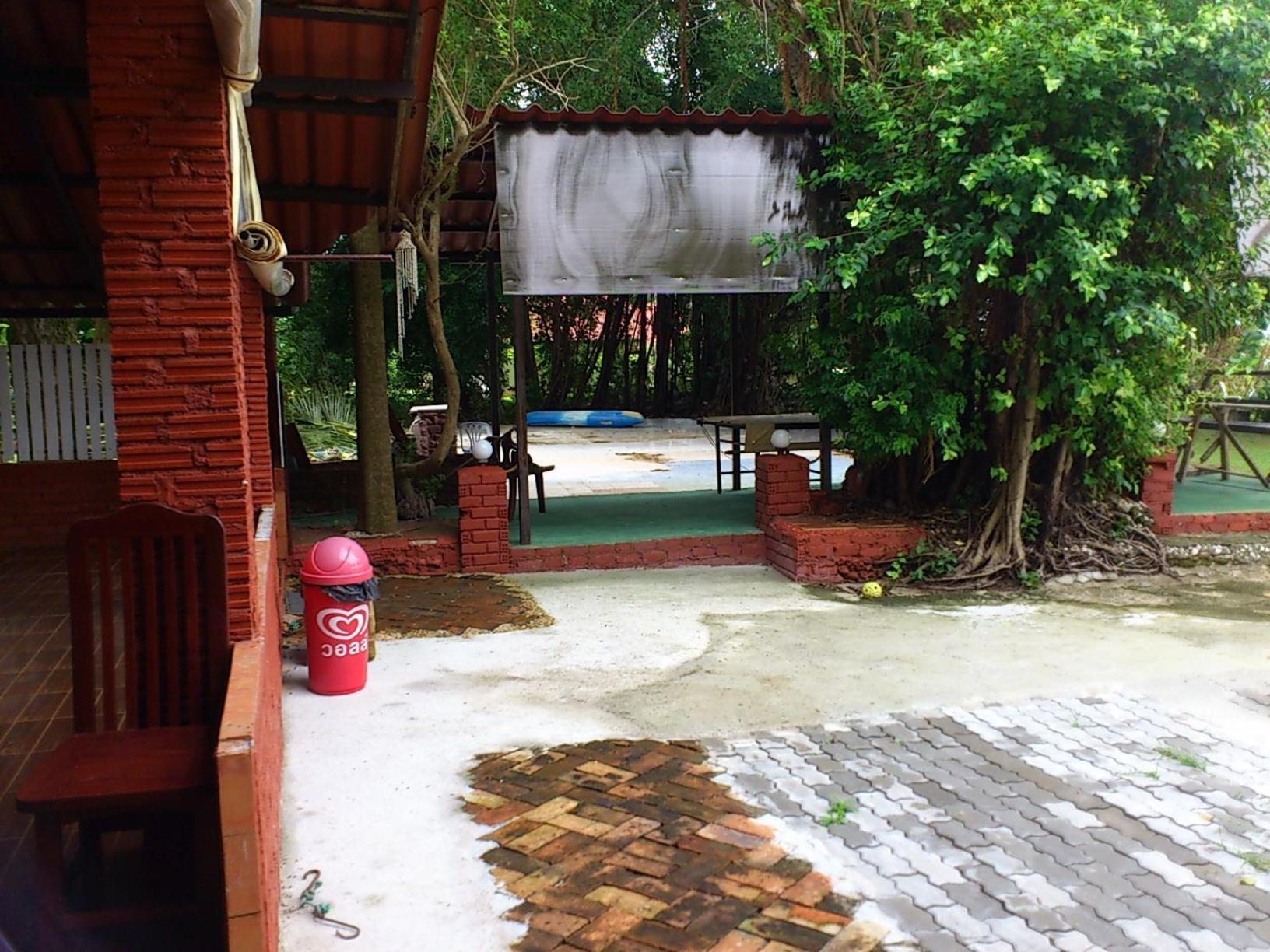 Pine Bungalow Krabi town Екстериор снимка