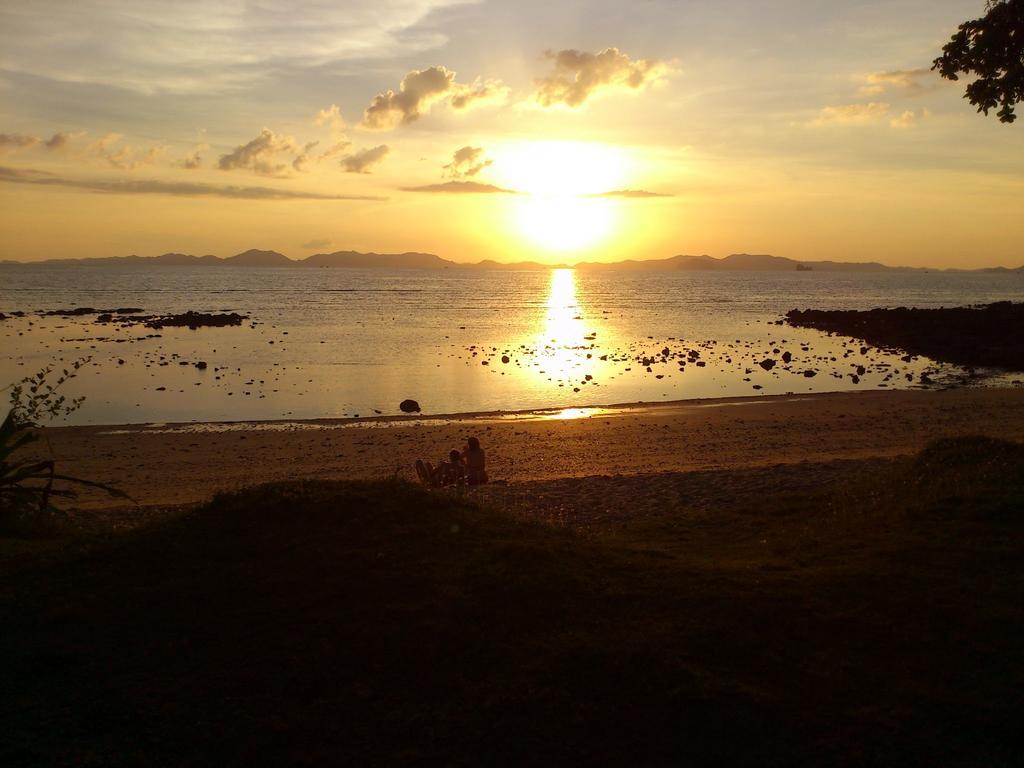 Pine Bungalow Krabi town Екстериор снимка