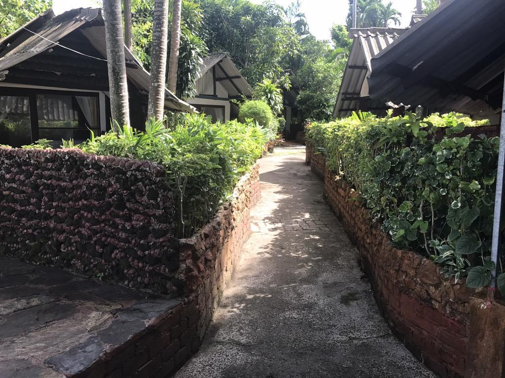 Pine Bungalow Krabi town Екстериор снимка