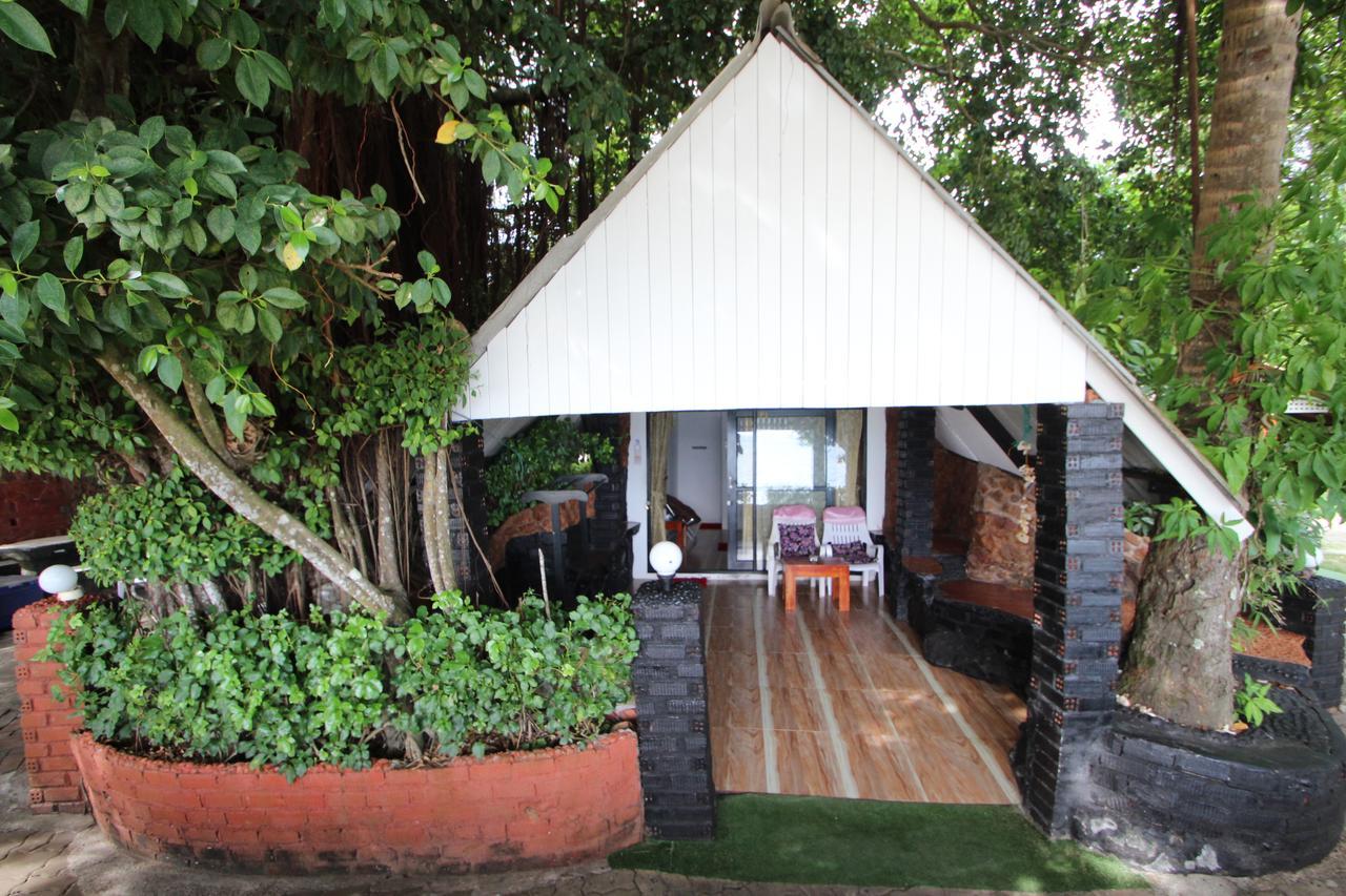 Pine Bungalow Krabi town Екстериор снимка