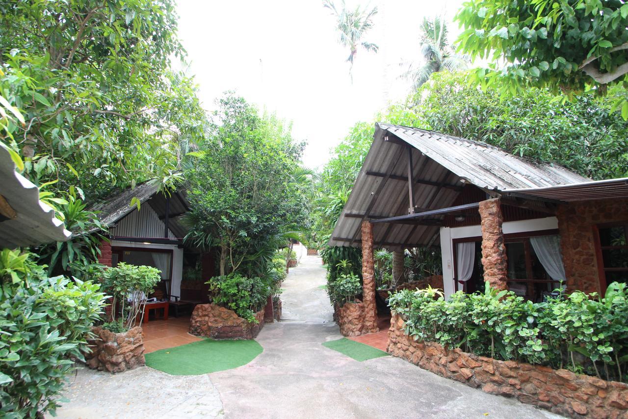 Pine Bungalow Krabi town Екстериор снимка